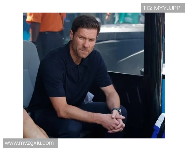 足球明星遭遇盗窃事件手表被盗引发媒体热议与球迷关注 足球明星遭遇盗窃事件手表被盗引发媒体热议与球迷关注